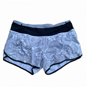 Turbo Run Short Beachy Floral White Fossil sz 6